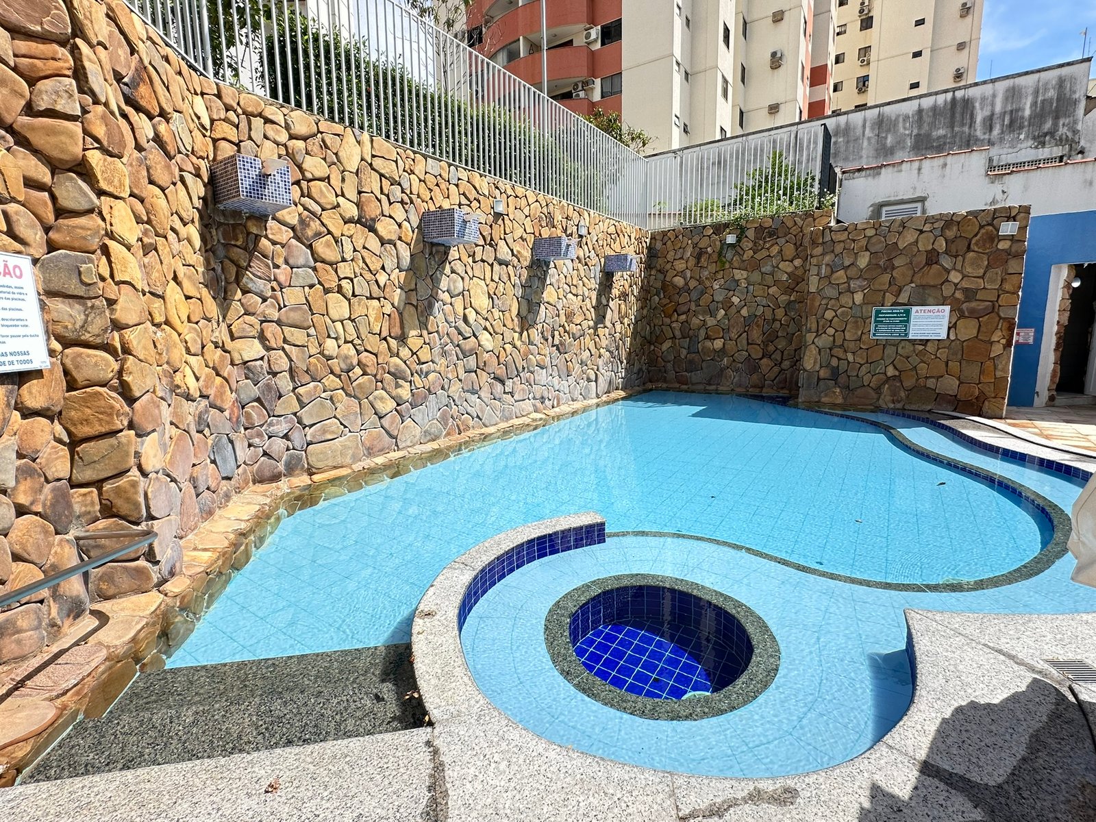 Fotos Condominio RIO CALDAS CALDAS NOVAS