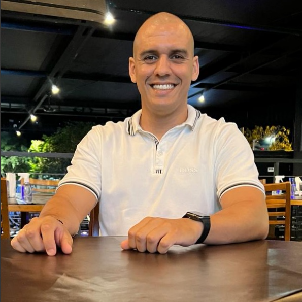 DANILO BATISTA  Corretor em Caldas Novas