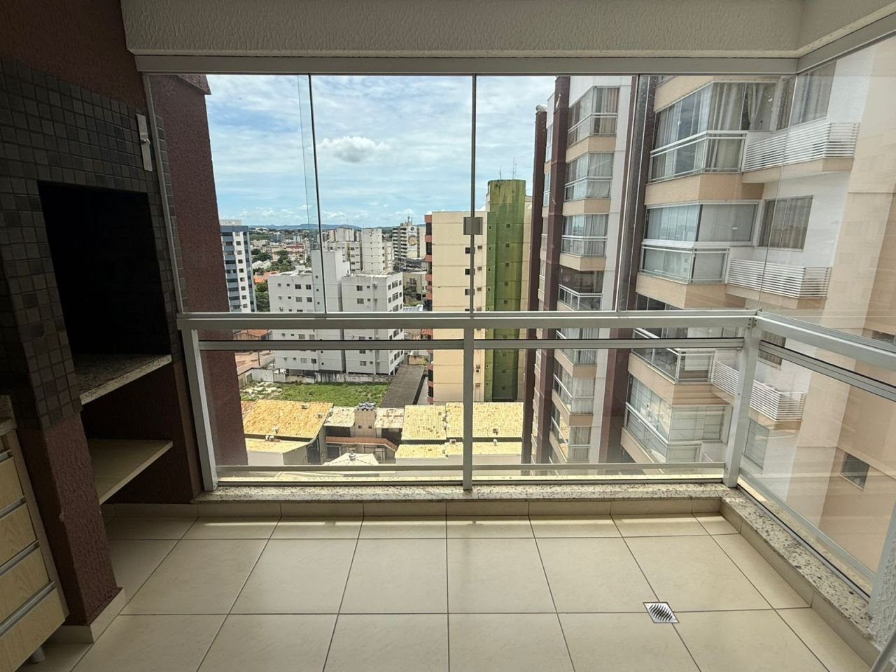 Fotos apartametnos CASA DA MADEIRA CALDAS NOVAS