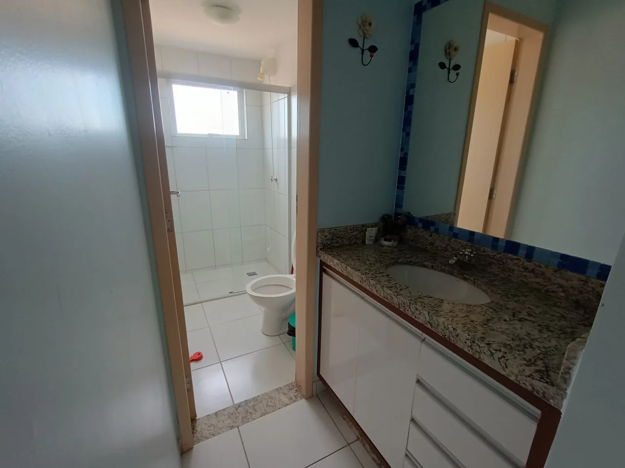 Apartamento de 2 Quartos no Lagoa Quente Flat Service em Caldas Novas