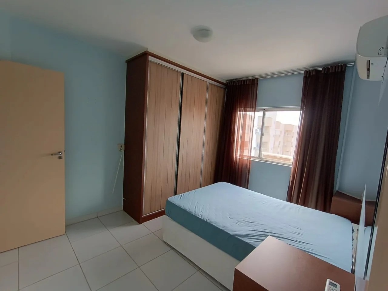 Apartamento de 2 Quartos no Lagoa Quente Flat Service em Caldas Novas
