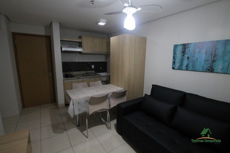 Foto /fotos/tt/imoveis/017-B0402/fotos/00004.JPG